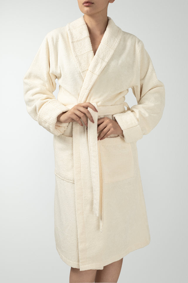 Carmine Robe
