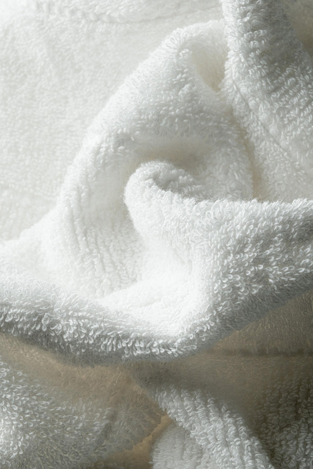 Astra Spuma - 50x100 cm Premium Towel