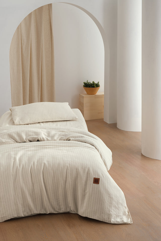 Moln Uno -100% Extra Pure Cotton, Yarn Dyed, Washed, Single Duvet Cover Set