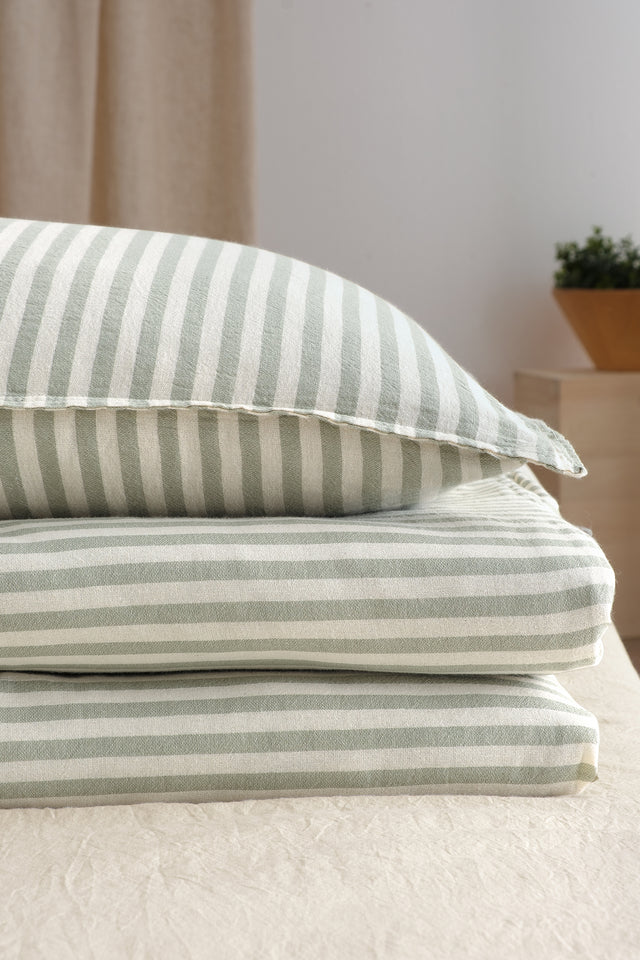 Moln Uno -100% Extra Pure Cotton, Yarn Dyed, Washed, Single Duvet Cover Set