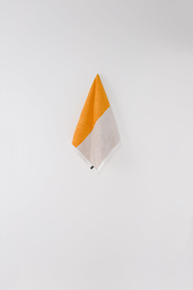 Muna - 50x100 cm Premium Havlu