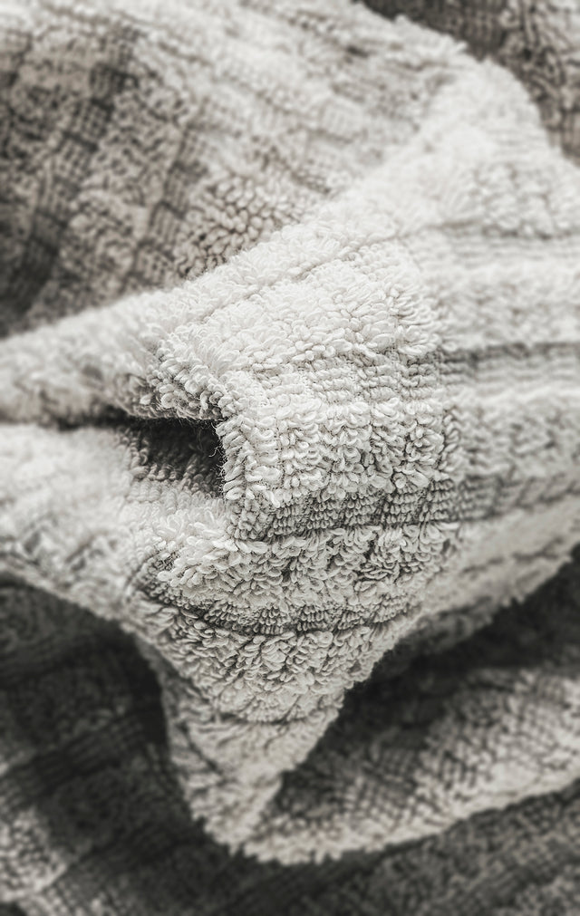 Penta Set 202 - 1 Piece 70x140 cm, 1 Piece 50x90 cm Premium Towel Set