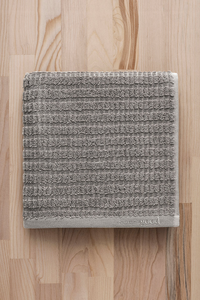 Penta Set 404 - 1 Piece 70x140 cm, 1 Piece 50x90 cm Premium Towel Set