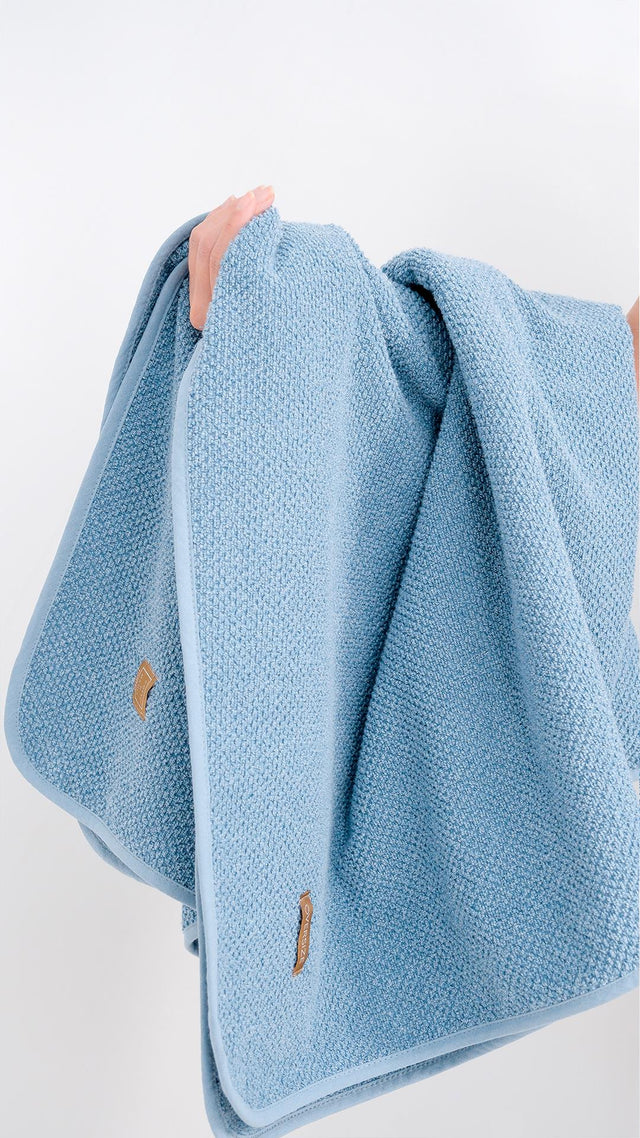 Flate X Blau – Oversize Limited Serisi