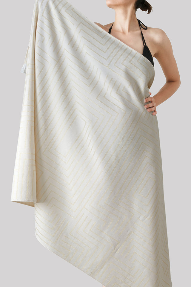 Rei - Neuer Sommertrend 100x180cm. Premium Strandtuch